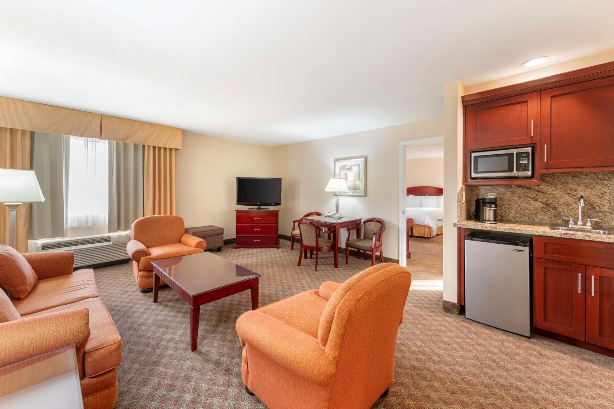 Best Western Plus West Covina Inn Экстерьер фото